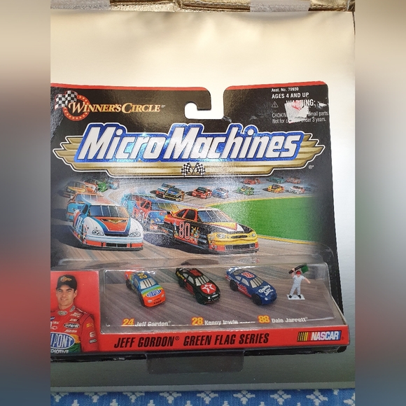 Hasbro Micro Machines - Picture 6 of 8